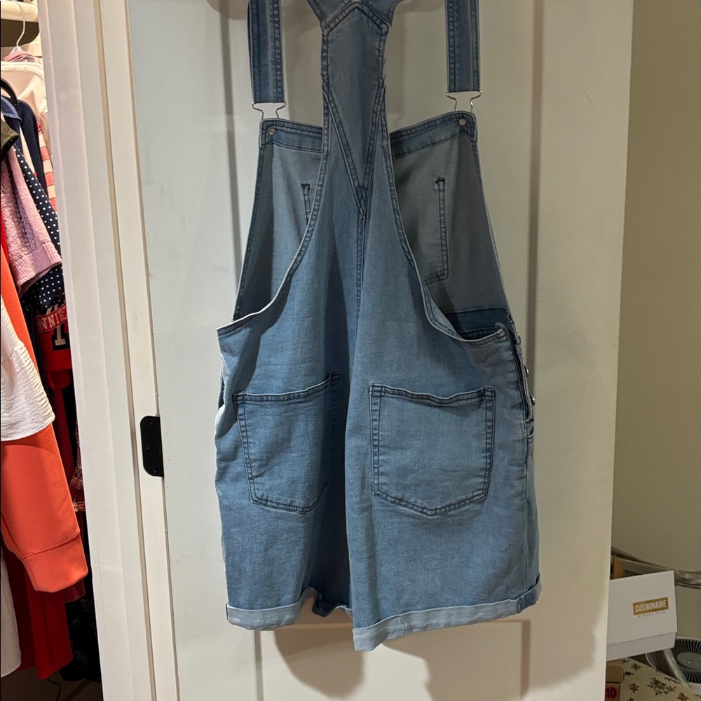Light Blue Denim Short Overalls - Picture 5 of 10